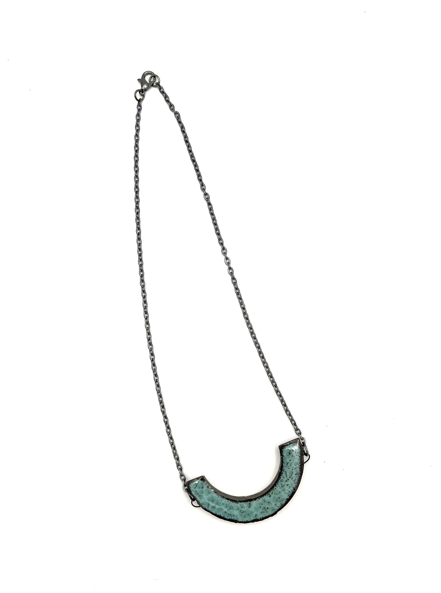 Kosciak-Reversible Semi Circle Shorter Necklace(C)